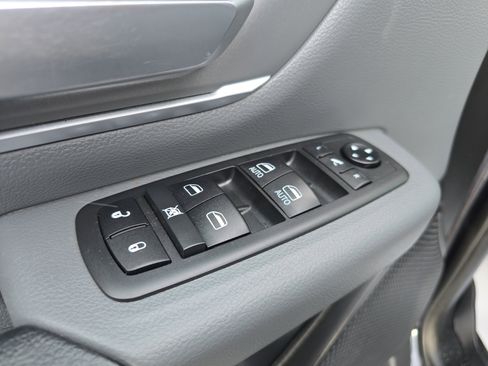 Used 2021 RAM 1500 Big Horn image 19