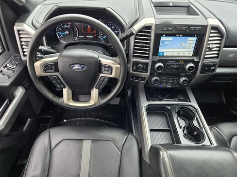 Used 2019 Ford F250 Platinum w/ Platinum Ultimate Package image 26