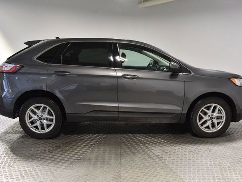 Used 2022 Ford Edge SEL image 6