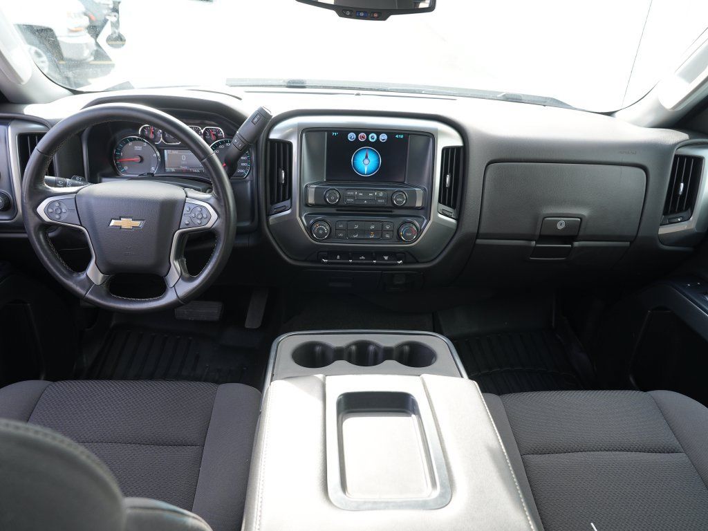 Used 2018 Chevrolet Silverado 2500 LT AWD/4WD image 24