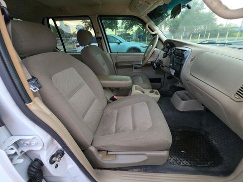 Used 2005 Ford Explorer Sport Trac XLT RWD image 7
