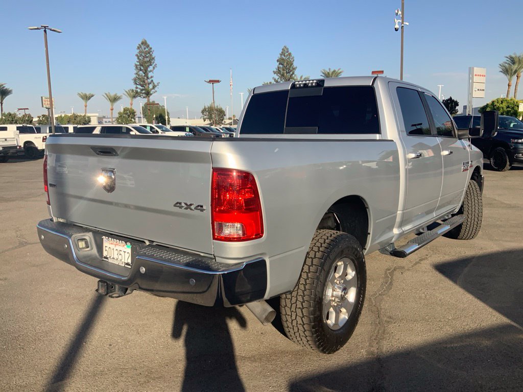 Used 2018 RAM 2500 SLT w/ Luxury Group AWD/4WD image 10