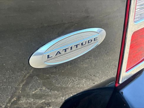 Used 2017 Jeep Patriot High Altitude image 30