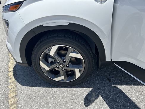 New 2025 Hyundai Venue Limited image 31