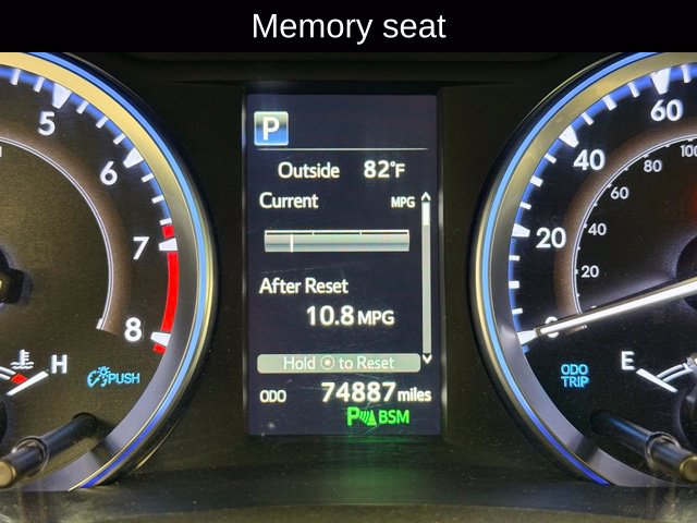 Used 2019 Toyota Highlander Limited AWD/4WD image 10