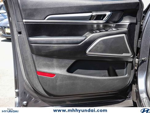 Used 2020 Kia Telluride LX FWD image 21