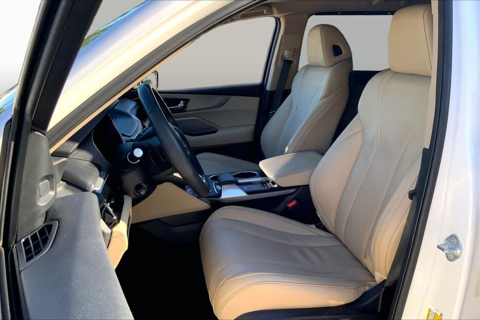 Used 2024 Acura MDX w/ Technology Package AWD/4WD image 8