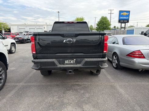 Used 2025 Chevrolet Silverado 2500 High Country w/ High Country Premium Package image 5