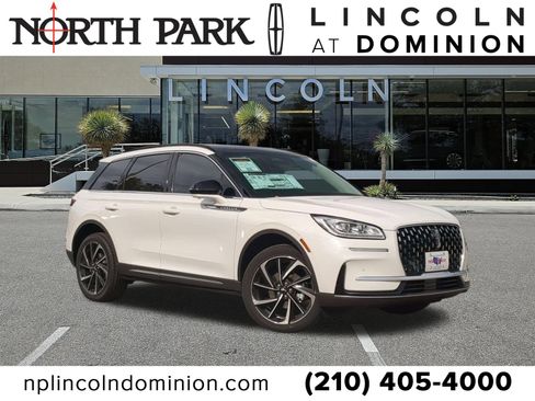 New 2026 Lincoln Corsair Reserve FWD image 1