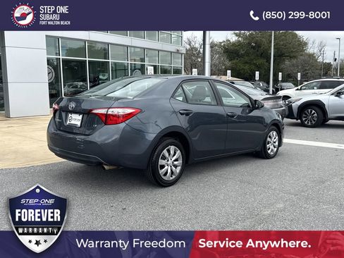 Used 2015 Toyota Corolla LE image 8