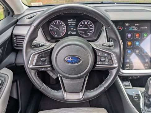 Used 2022 Subaru Outback Premium AWD/4WD image 23