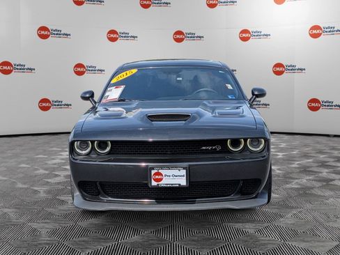 Used 2015 Dodge Challenger SRT Hellcat RWD image 2