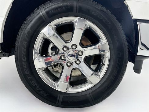 Used 2021 Ford F150 Lariat image 9