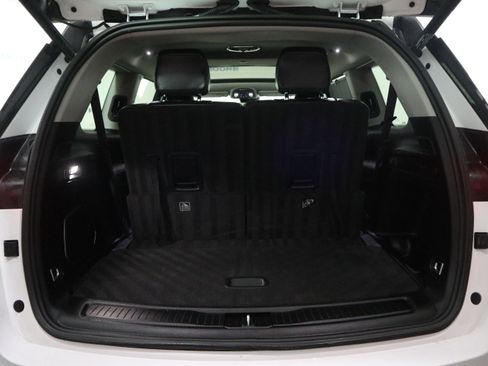 Certified 2021 Jeep Grand Cherokee L Limited w/ Luxury Tech Group II image 8