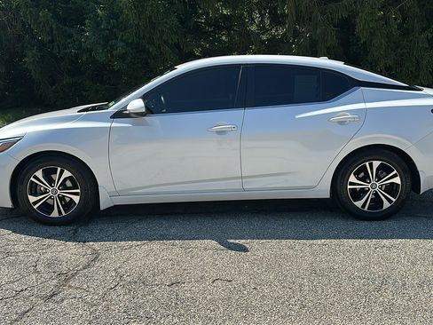 Used 2022 Nissan Sentra SV w/ All-Weather Package FWD image 27