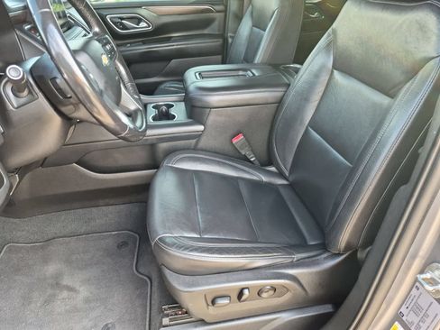 Used 2021 Chevrolet Tahoe LT AWD/4WD image 16