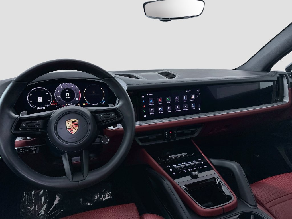 Certified 2025 Porsche Cayenne AWD/4WD image 26