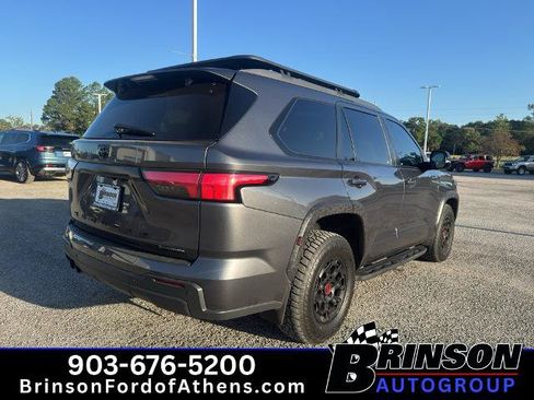 Used 2025 Toyota Sequoia TRD Pro AWD/4WD image 5