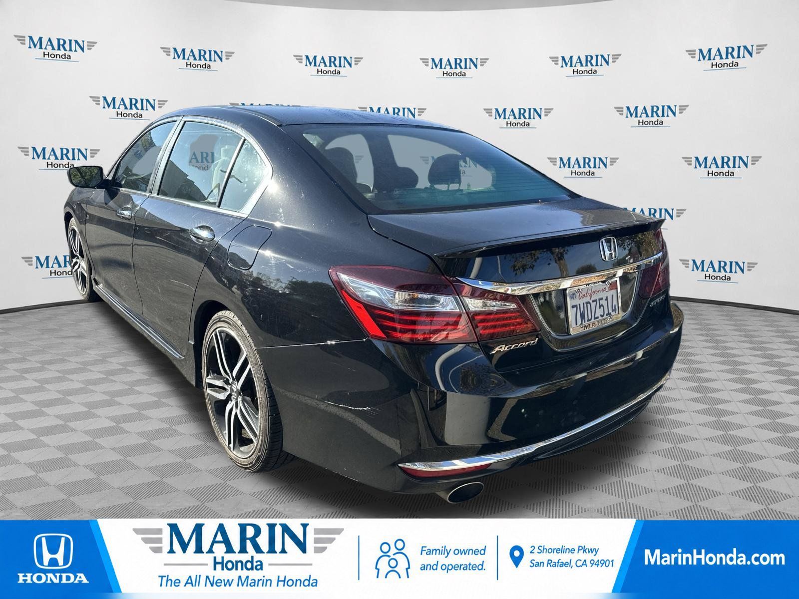 Used 2017 Honda Accord Sport image 4