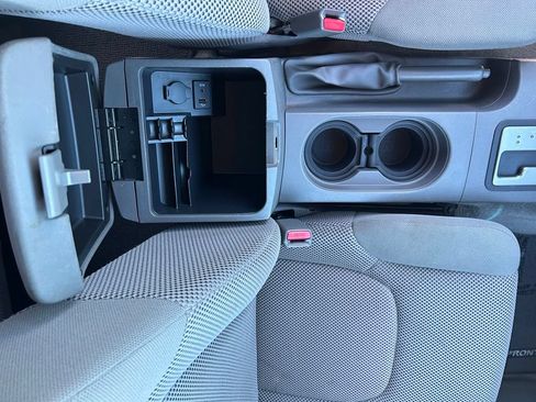 Used 2016 Nissan Frontier SV w/ SV Value Truck Package RWD image 21