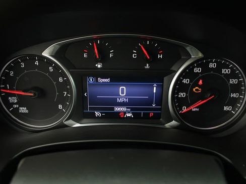 Used 2022 GMC Terrain SLE image 10