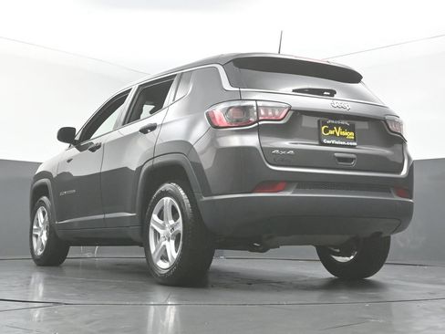 Used 2023 Jeep Compass Sport AWD/4WD image 43
