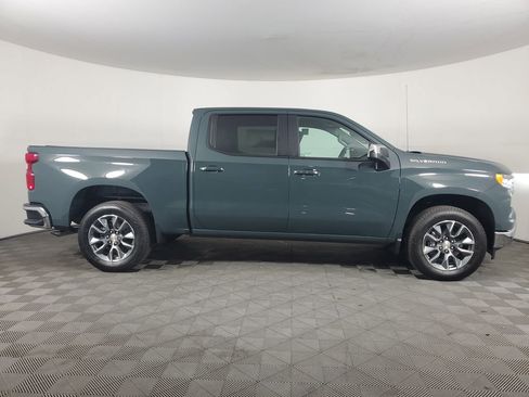 New 2026 Chevrolet Silverado 1500 LT image 3