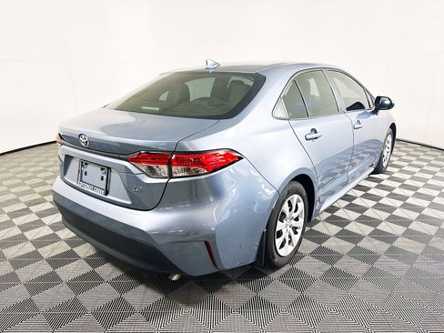 Used 2024 Toyota Corolla LE image 3