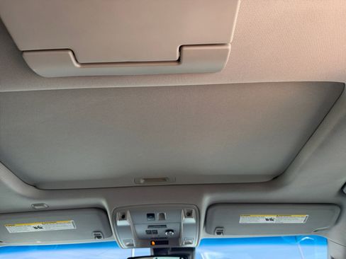 Used 2016 GMC Yukon Denali image 33