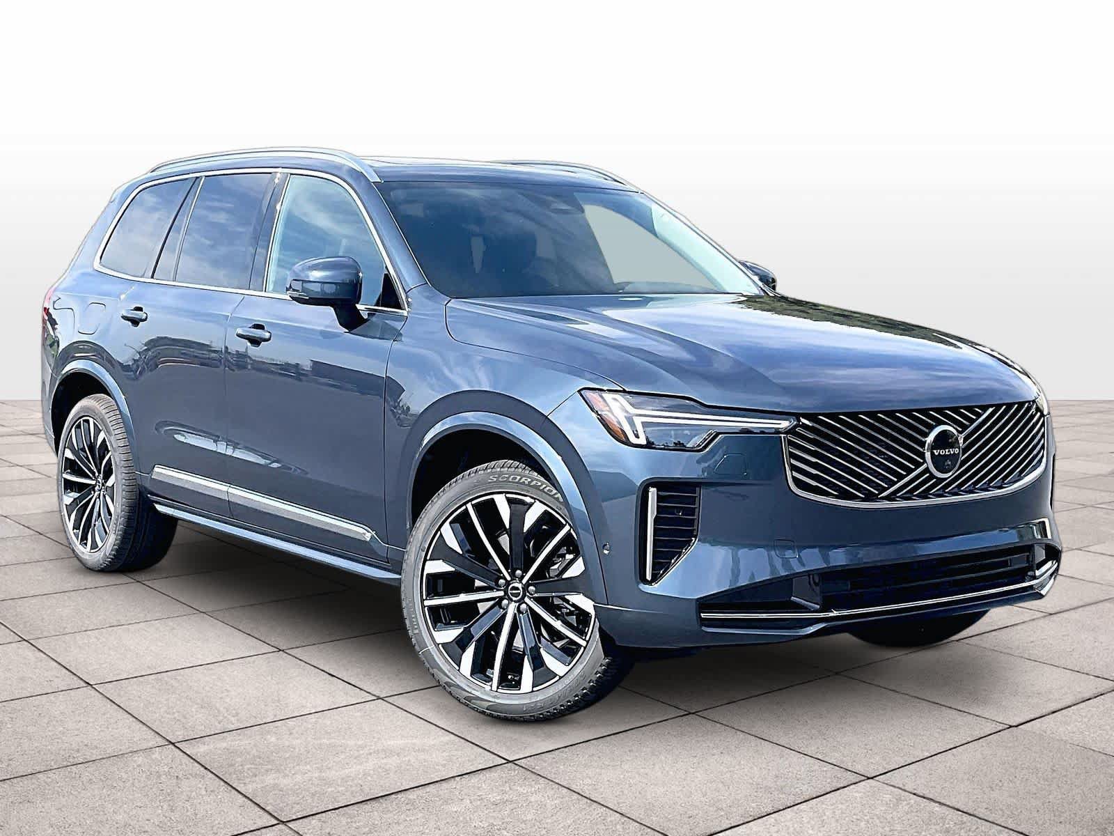 New 2027 Volvo XC90 B5 Plus AWD/4WD image 2