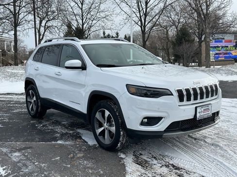 Used 2020 Jeep Cherokee Limited w/ Technology Group image 3