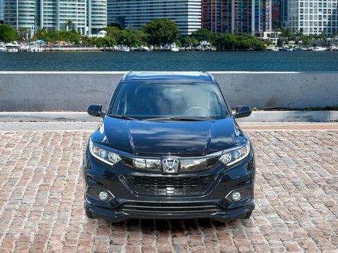 Certified 2019 Honda HR-V Sport image 2