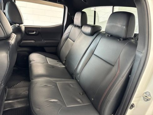 Used 2019 Toyota Tacoma TRD Pro AWD/4WD image 42