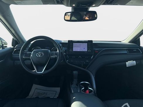 Used 2024 Toyota Camry LE w/ Convenience Package image 14
