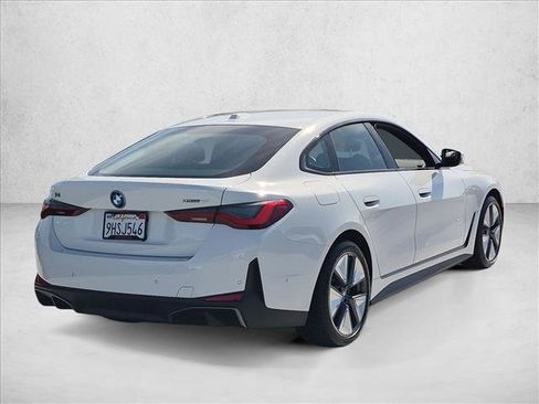 Used 2023 BMW i4 eDrive40 RWD image 5