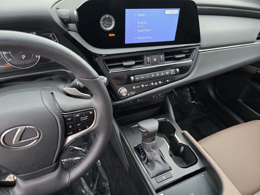 Certified 2024 Lexus ES 350 w/ Premium Package FWD image 24