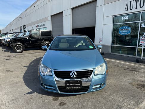 Used 2010 Volkswagen Eos Komfort image 4