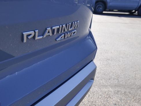 Certified 2024 Nissan Pathfinder Platinum AWD/4WD image 9
