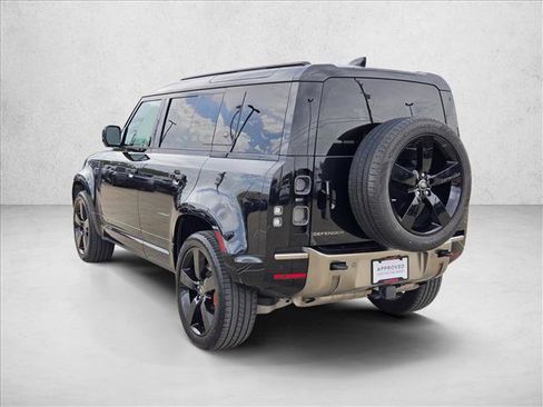 Used 2021 Land Rover Defender 110 X AWD/4WD image 7