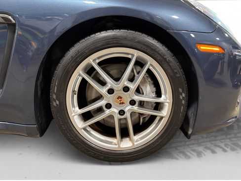Used 2014 Porsche Panamera RWD image 53