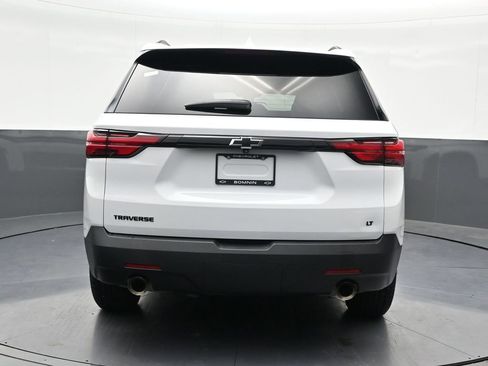 Used 2023 Chevrolet Traverse LT FWD image 4