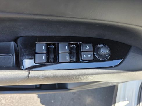 Used 2025 MAZDA CX-5 AWD 2.5 S w/ Select Package image 12