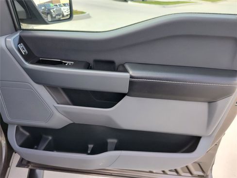 Used 2023 Ford F150 XLT image 23