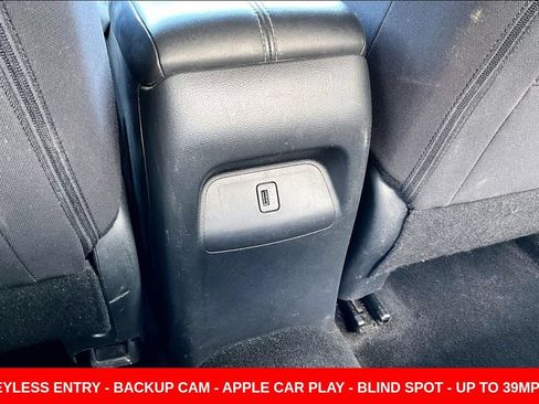 Used 2020 Nissan Sentra SV FWD image 10