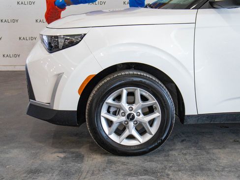 Used 2025 Kia Soul S image 15
