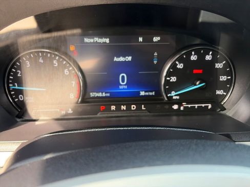 Used 2023 Ford Explorer XLT w/ Equipment Group 202A AWD/4WD image 18