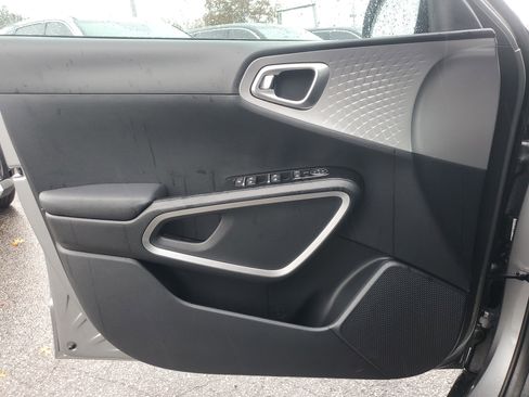 New 2025 Kia Soul LX image 29