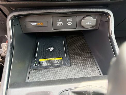 Used 2025 Honda CR-V EX-L image 29