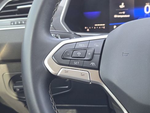 Used 2022 Volkswagen Tiguan S image 23