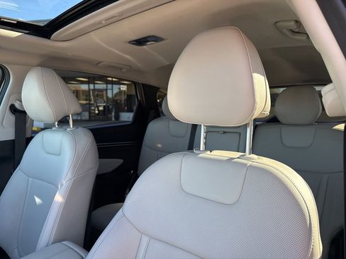 Used 2023 Hyundai Tucson SEL w/ Convenience Package image 17